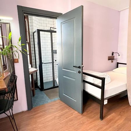 Hostel Le Banc Istanbul Exterior photo