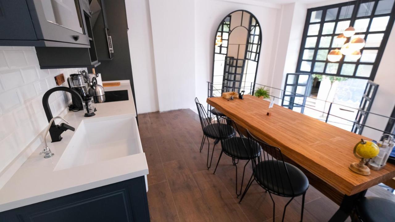 Hostel Le Banc Istanbul Exterior photo