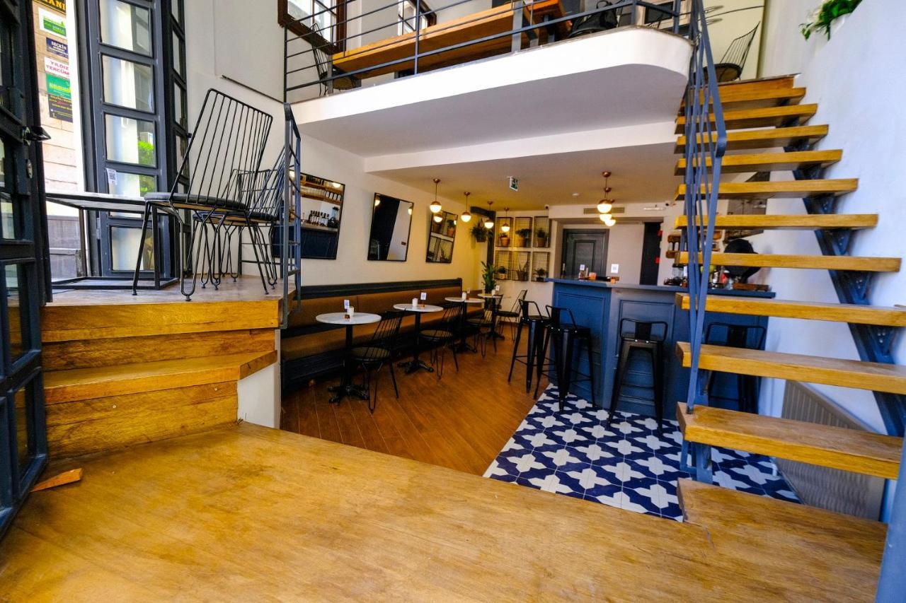 Hostel Le Banc Istanbul Exterior photo