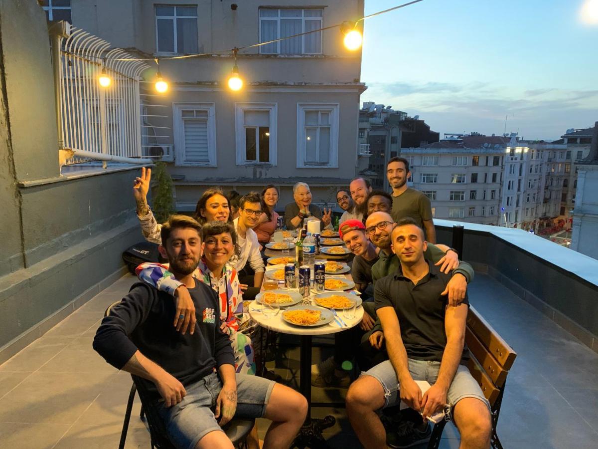 Hostel Le Banc Istanbul Exterior photo